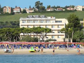 Hotel Cristallo, Giulianova